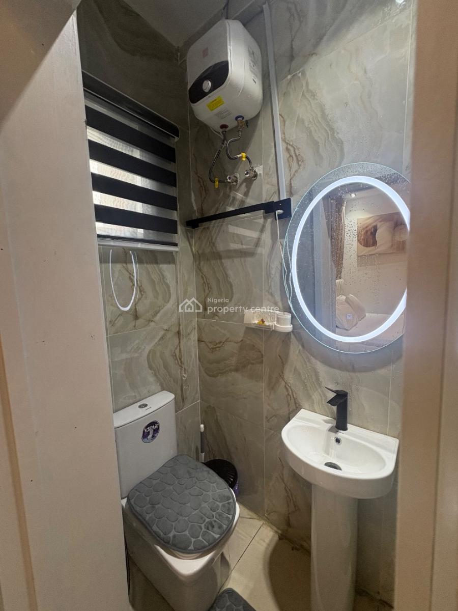 Fully Finished 1 Bedroom Apartment, Sabo, Yaba, Lagos, Flat / Apartment for Sale