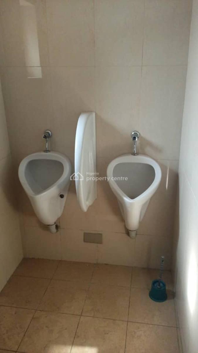 Excellent Office Penthouse Space, Victoria Island (vi), Lagos, Office Space for Rent