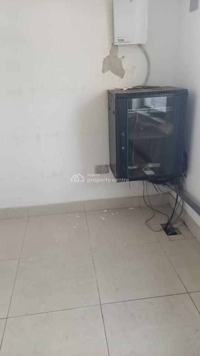 Excellent Office Penthouse Space, Victoria Island (vi), Lagos, Office Space for Rent