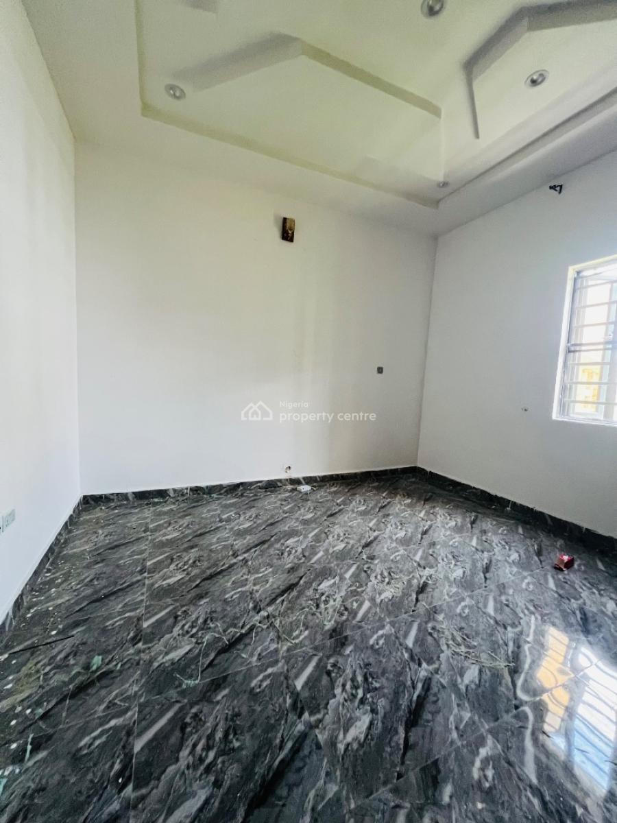 Well Built 2 Bedroom Apartment, Chevron, Lekki, Lagos, Flat / Apartment for Rent