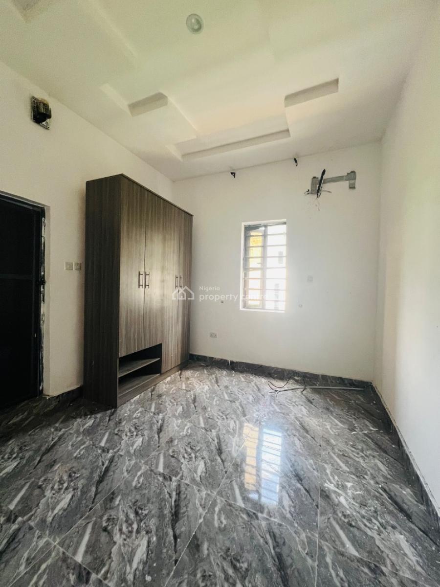 Well Built 2 Bedroom Apartment, Chevron, Lekki, Lagos, Flat / Apartment for Rent