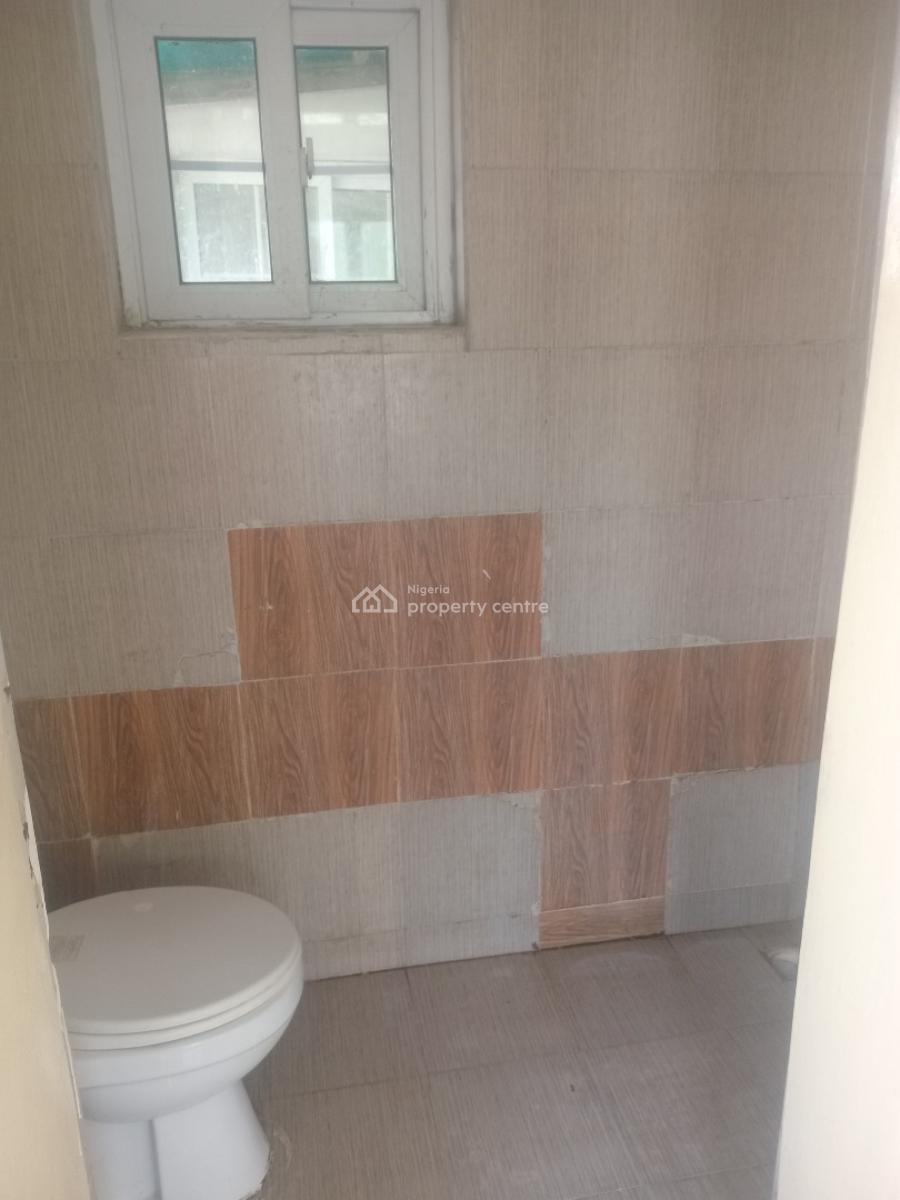 a Bq Apartment with Studio Kitchen, Chevron Drive, Carlton Gate Estate, Lekki, Lagos, Self Contain (single Rooms) for Rent