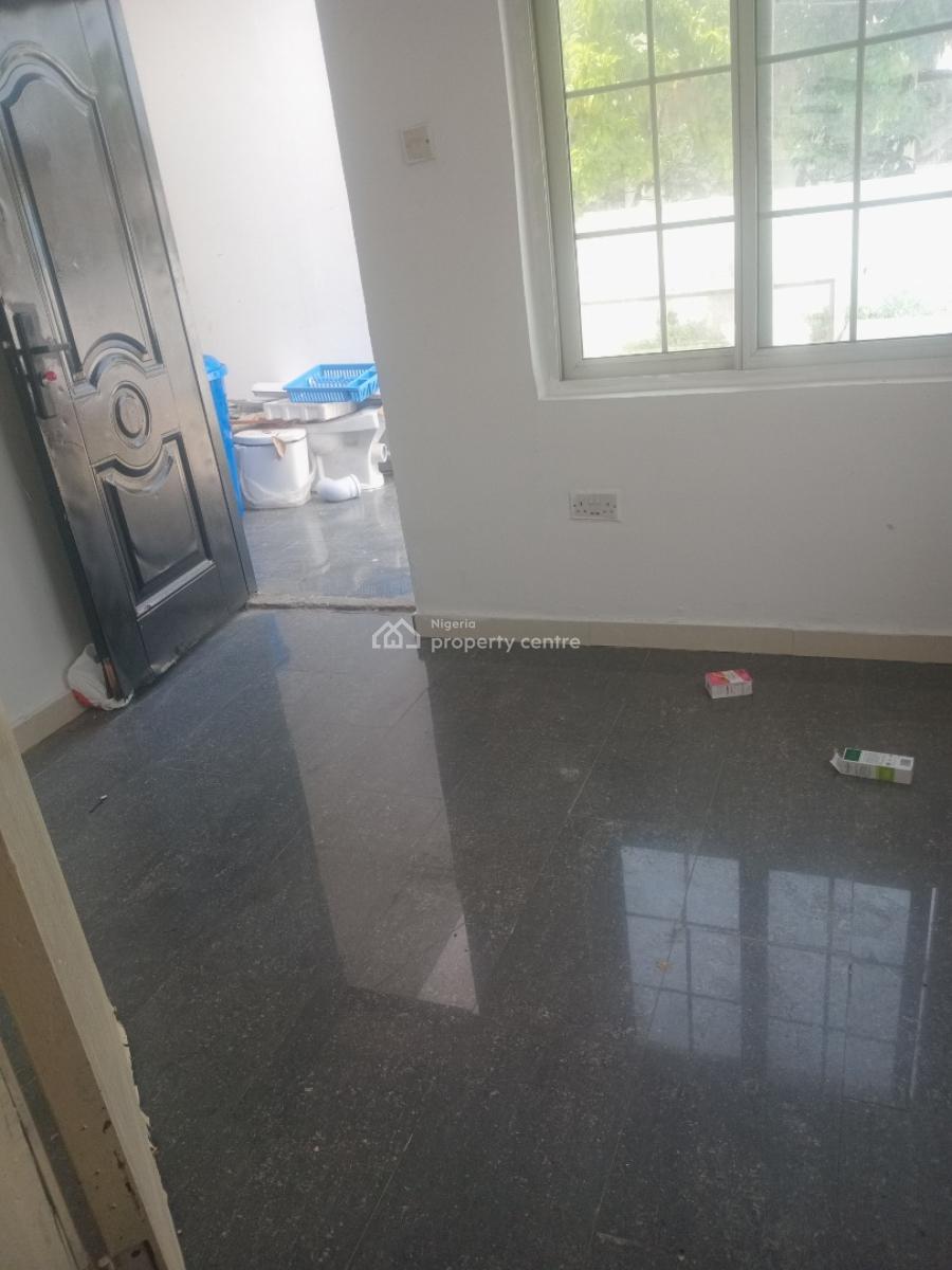 a Bq Apartment with Studio Kitchen, Chevron Drive, Carlton Gate Estate, Lekki, Lagos, Self Contain (single Rooms) for Rent