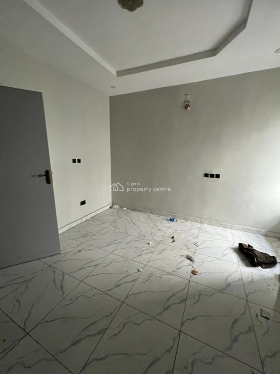 Spacious Single Semi Masters Bedroom, Van Daniels Orchid, Lekki, Lagos, Self Contain (single Rooms) for Rent