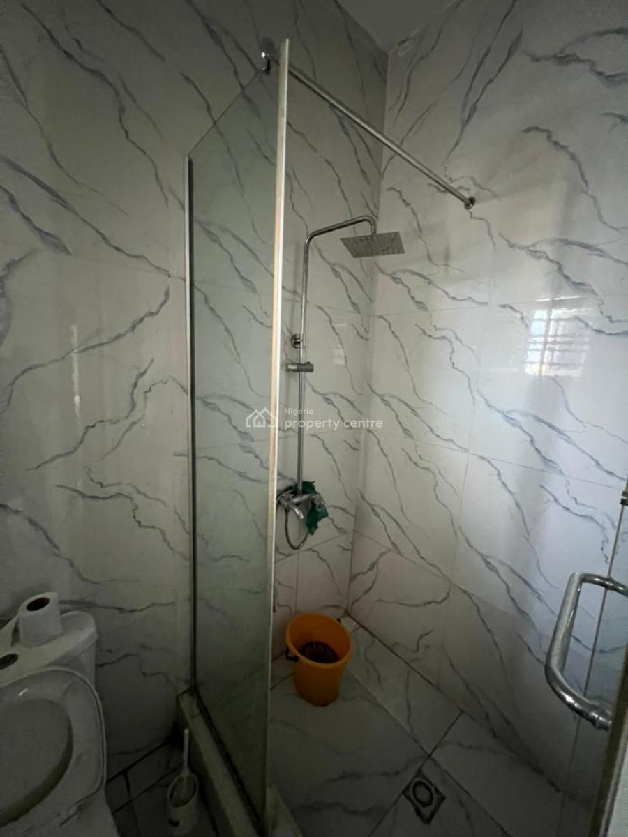 Spacious Single Semi Masters Bedroom, Van Daniels Orchid, Lekki, Lagos, Self Contain (single Rooms) for Rent