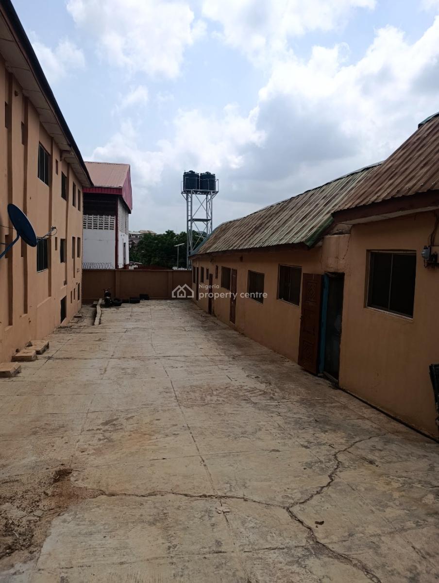 4 Units of 3 Bedroom & Room and Palour, 5 Units Room Self Contain, Fagbamila Street, Agodi, Ibadan, Oyo, Block of Flats for Sale