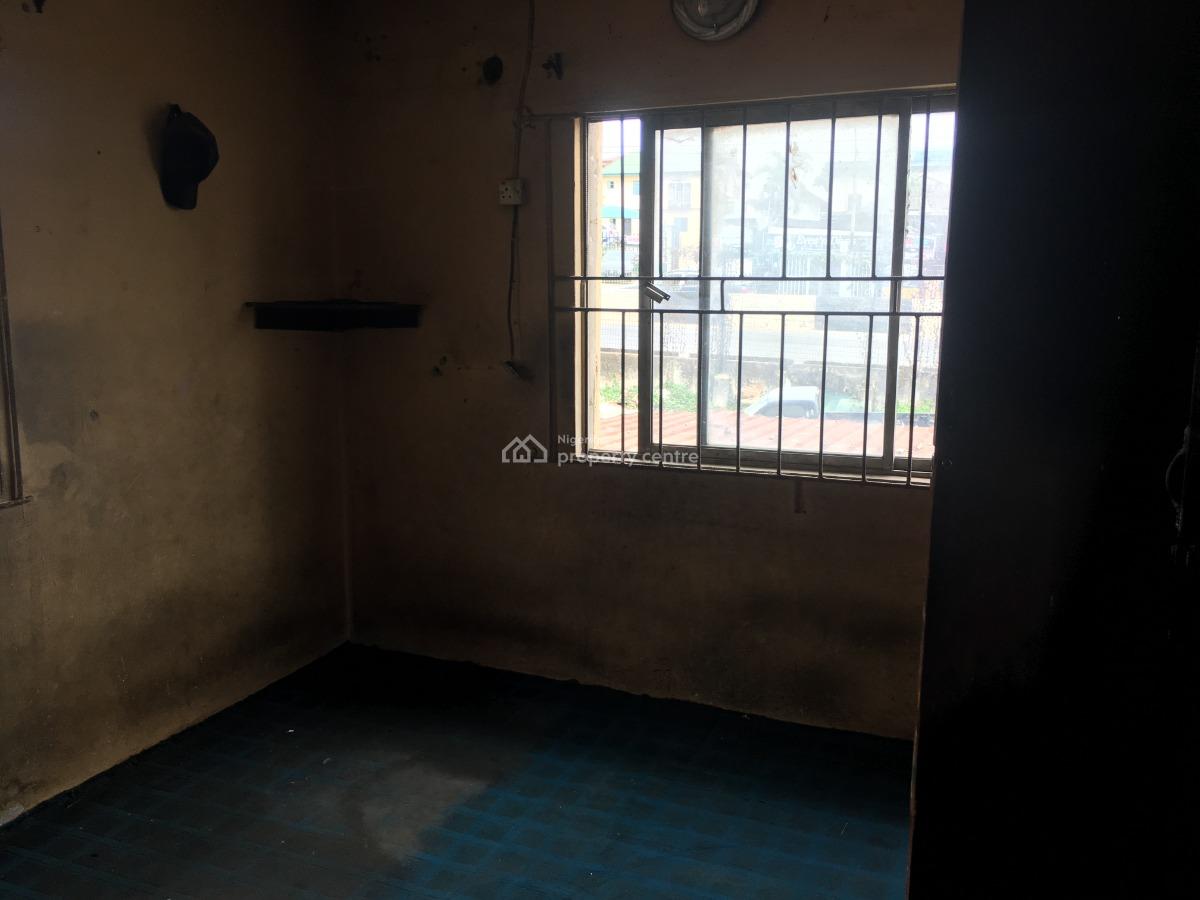 Healthy 4 Bedroom Semi Detached Duplex, Beach Road, Ebute, Ikorodu, Lagos, Office Space for Rent