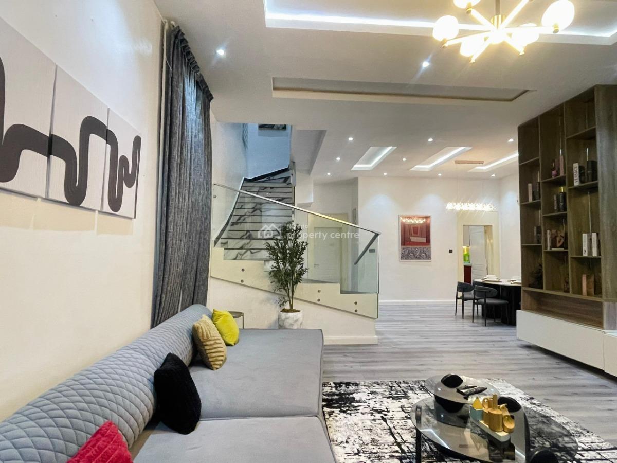 Luxury 4 Bedroom Self Compound Apartment, Lekki Phase 1, Lekki, Lagos, House Short Let