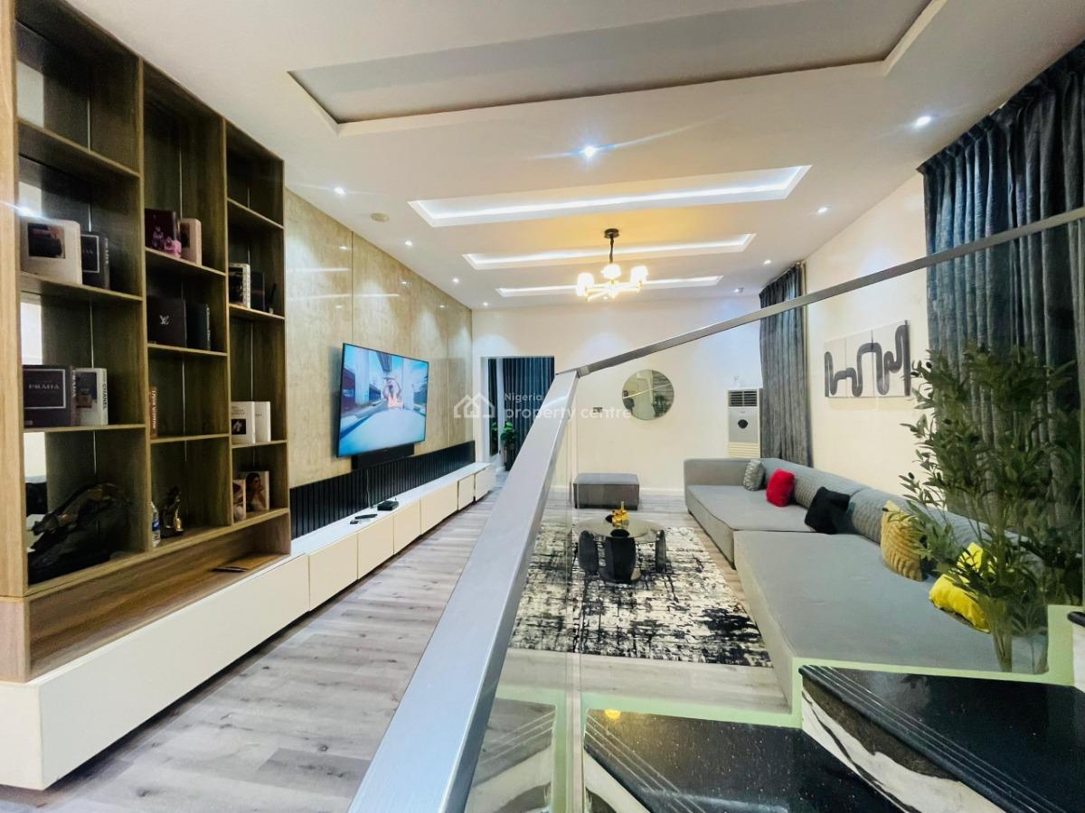 Luxury 4 Bedroom Self Compound Apartment, Lekki Phase 1, Lekki, Lagos, House Short Let