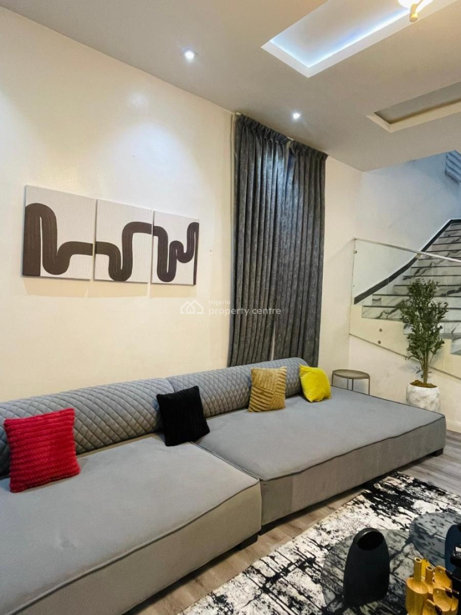 Luxury 4 Bedroom Self Compound Apartment, Lekki Phase 1, Lekki, Lagos, House Short Let