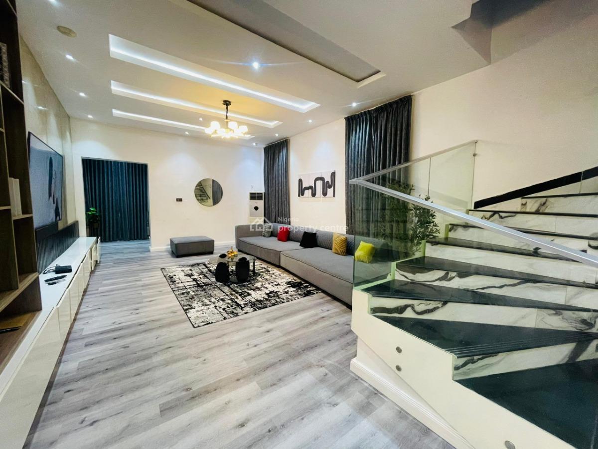 Luxury 4 Bedroom Self Compound Apartment, Lekki Phase 1, Lekki, Lagos, House Short Let