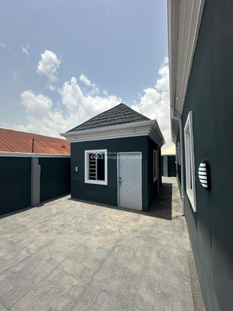 Newly Built Fully Detached 3 Bedroom Bungalow + Bq, Success Estate, Akuru-elebu, Ibadan, Oyo, House for Sale