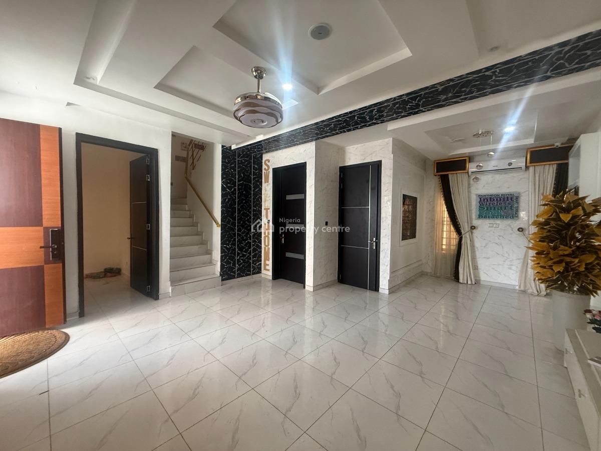 4 Bedroom Terraced Duplex Available, Lekki Phase 2, Lekki, Lagos, Terraced Duplex for Sale