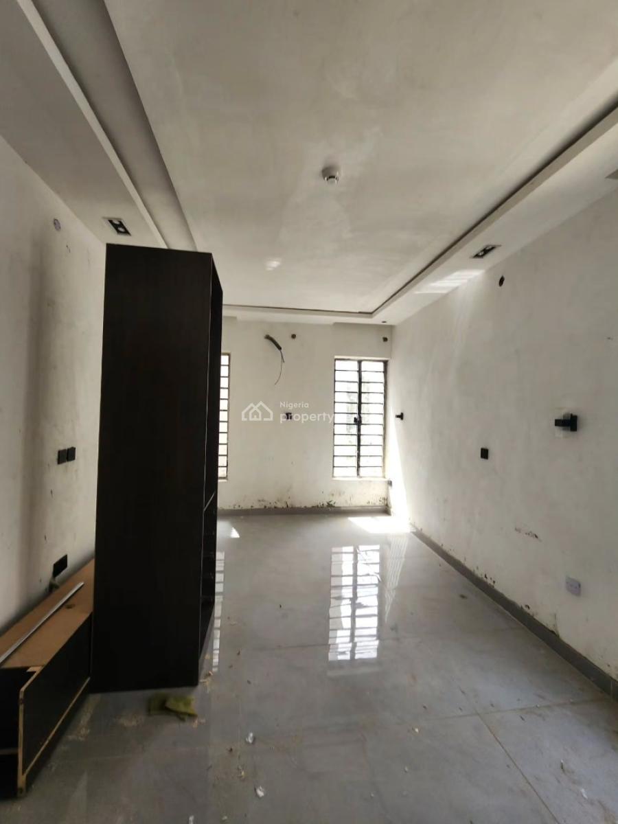 3 Bedroom Terrace Duplex, Surulere, Lagos, House for Sale