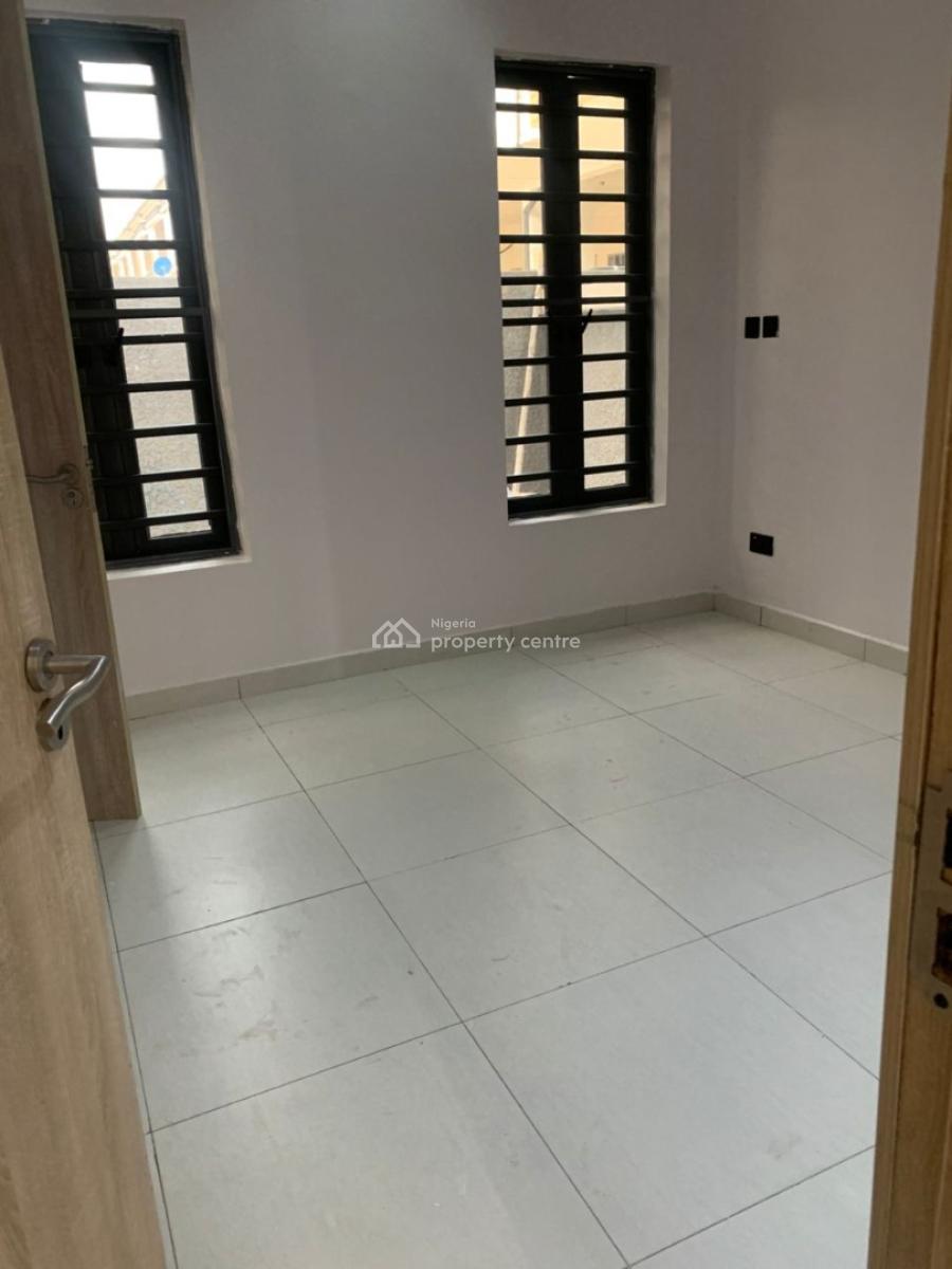 Lovely 4 Bedroom Semi-detached., Harris Drive, Lekki Expressway, Lekki, Lagos, Semi-detached Duplex for Rent