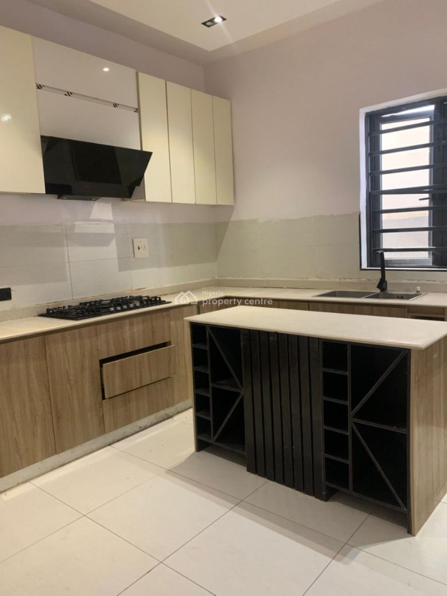 Lovely 4 Bedroom Semi-detached., Harris Drive, Lekki Expressway, Lekki, Lagos, Semi-detached Duplex for Rent