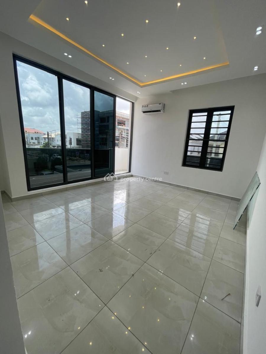 3 Bedroom with Bq, Off Hakeem Dickson Estate, Lekki Phase 1, Lekki, Lagos, Flat / Apartment for Rent