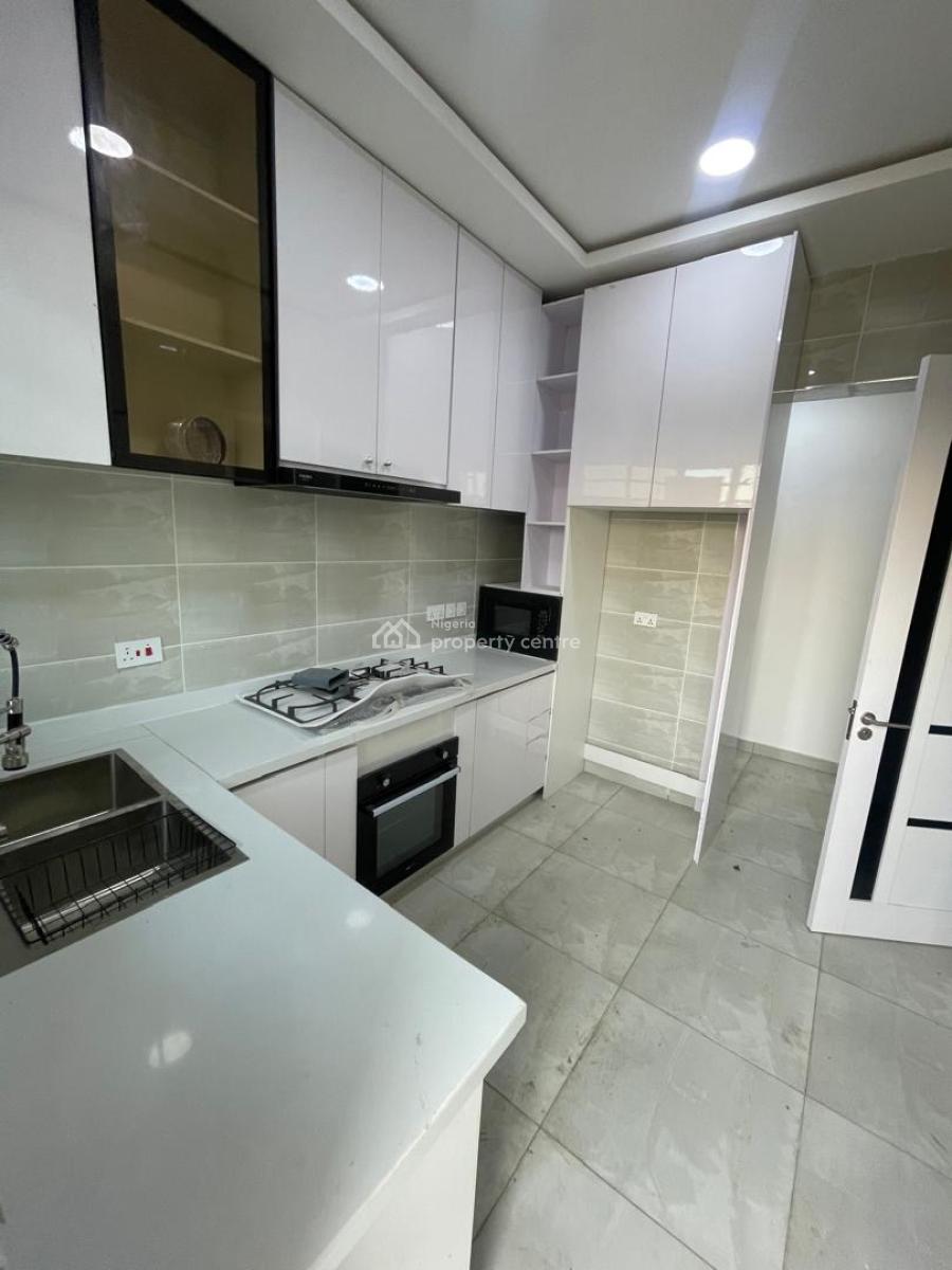 3 Bedroom with Bq, Off Hakeem Dickson Estate, Lekki Phase 1, Lekki, Lagos, Flat / Apartment for Rent