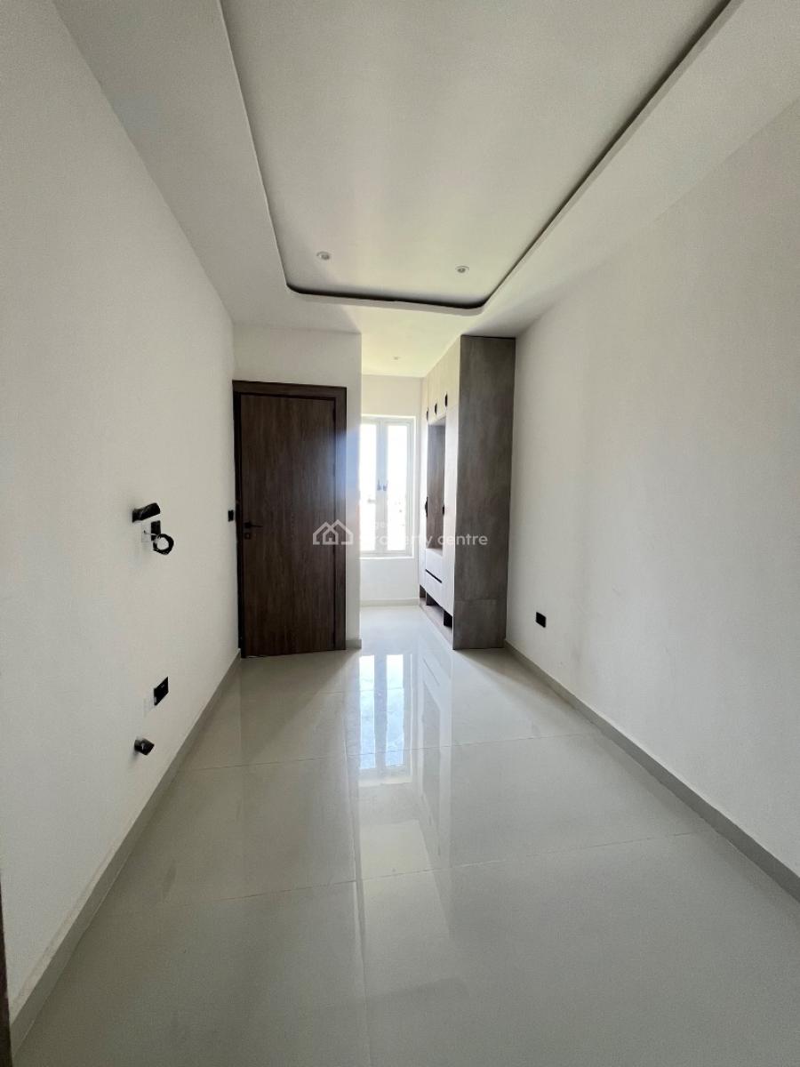 Luxury 2 Bedroom Apartment with Pool, Lekki Phase 1, Lekki, Lagos, Flat / Apartment for Sale