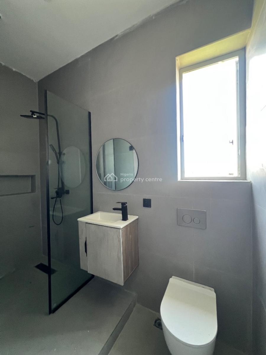 Luxury 2 Bedroom Apartment with Pool, Lekki Phase 1, Lekki, Lagos, Flat / Apartment for Sale