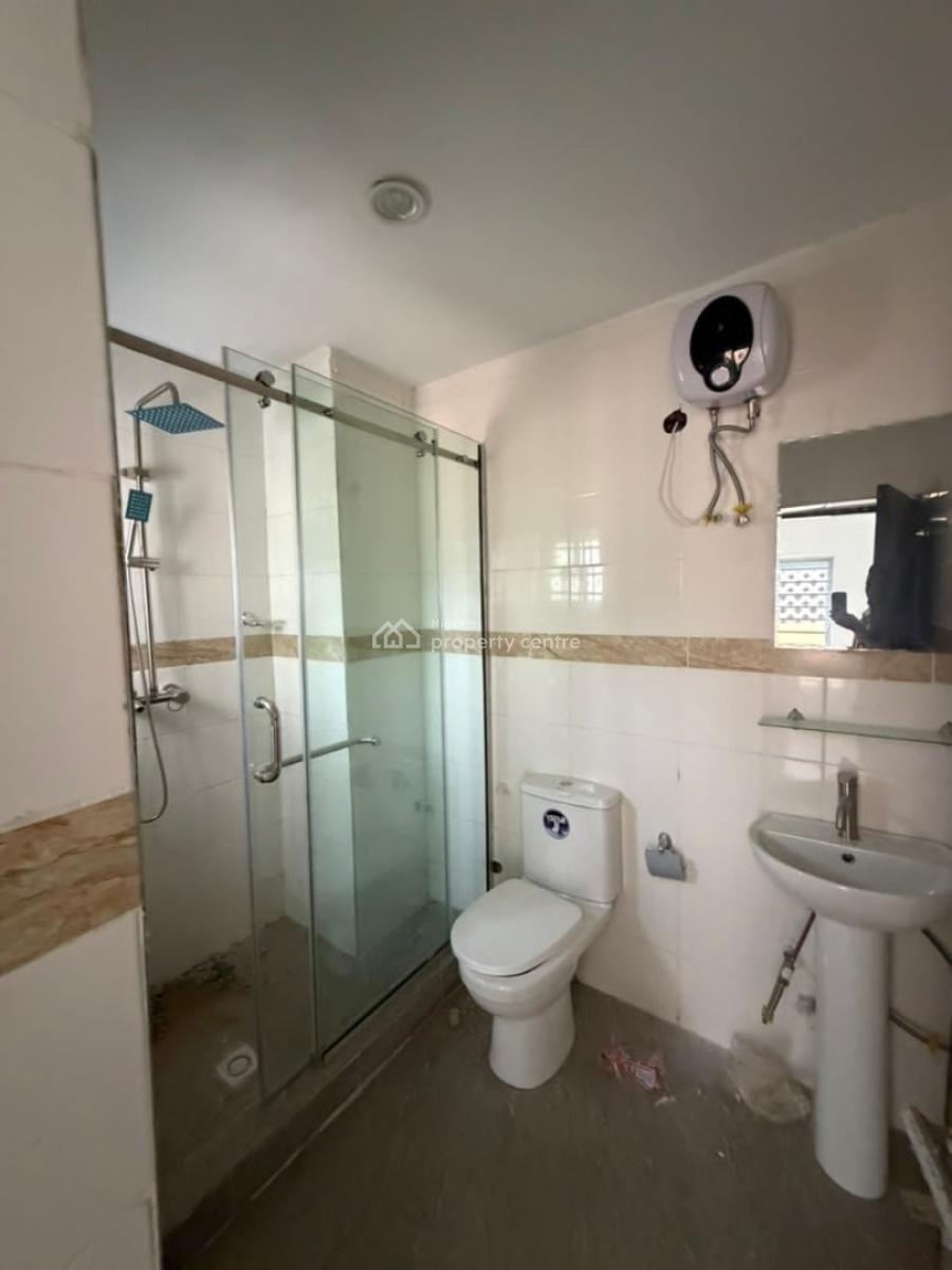 Seeviced and Standard 3 Bedroom Apartment, Katampe, Abuja, Flat / Apartment for Rent