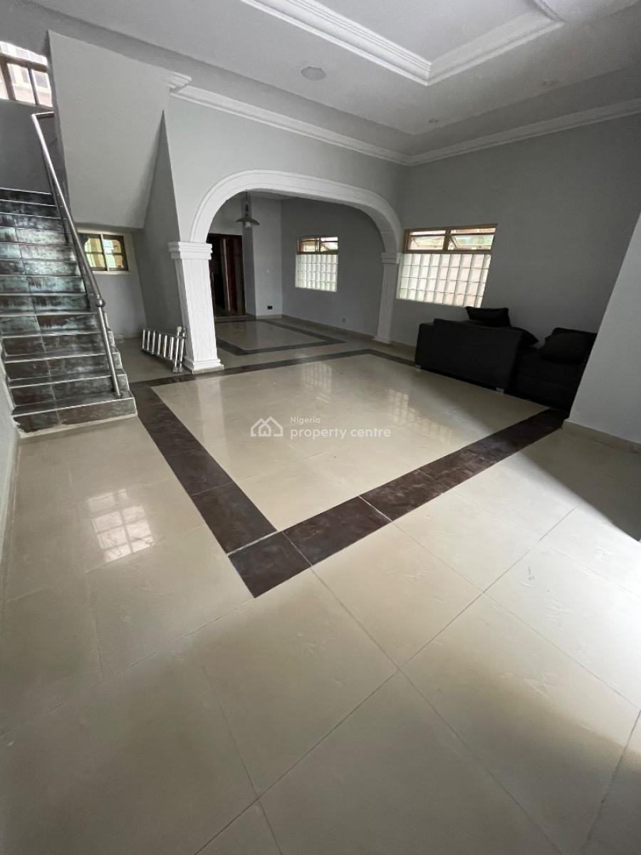 4 Bedroom with Bq Self Serviced, Off Hakeem Dickson, Lekki Phase 1, Lekki, Lagos, Terraced Duplex for Rent