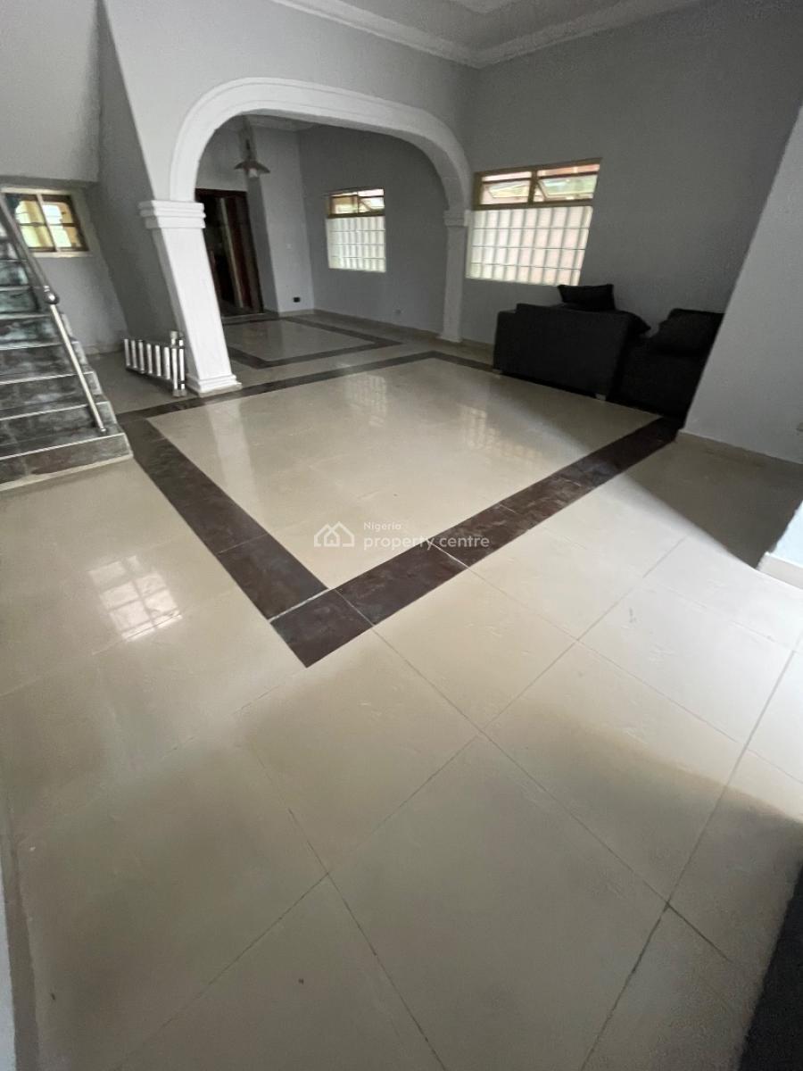 4 Bedroom with Bq Self Serviced, Off Hakeem Dickson, Lekki Phase 1, Lekki, Lagos, Terraced Duplex for Rent