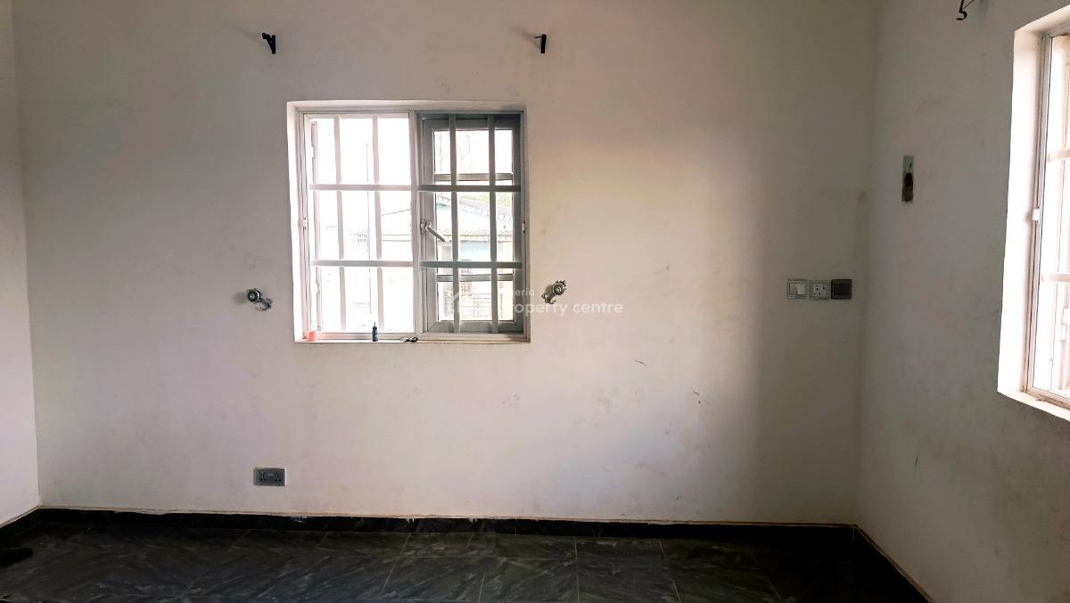 Newly Renovated 2 Bedroom Flat All En-suite, Upstairs, Off Jimoh Balogun Street, Ikosi, Ketu, Lagos, Flat / Apartment for Rent