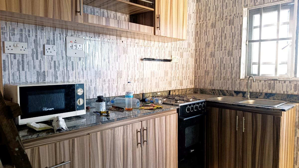 Newly Renovated 2 Bedroom Flat All En-suite, Upstairs, Off Jimoh Balogun Street, Ikosi, Ketu, Lagos, Flat / Apartment for Rent