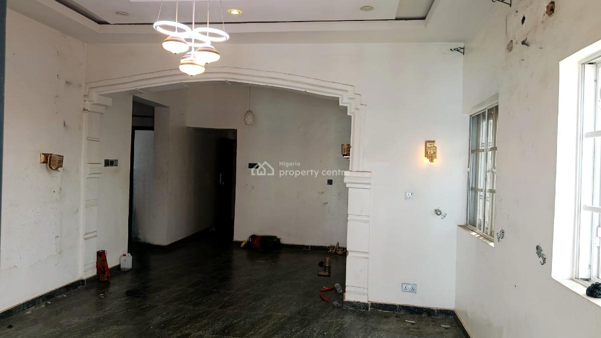 Newly Renovated 2 Bedroom Flat All En-suite, Upstairs, Off Jimoh Balogun Street, Ikosi, Ketu, Lagos, Flat / Apartment for Rent