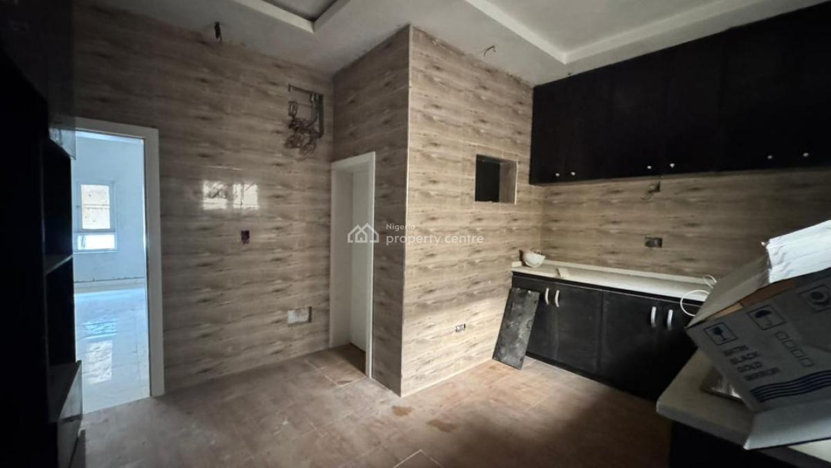 4 Bedroom Terrace Duplex, Near Pinnock, Osapa, Lekki, Lagos, Terraced Duplex for Sale