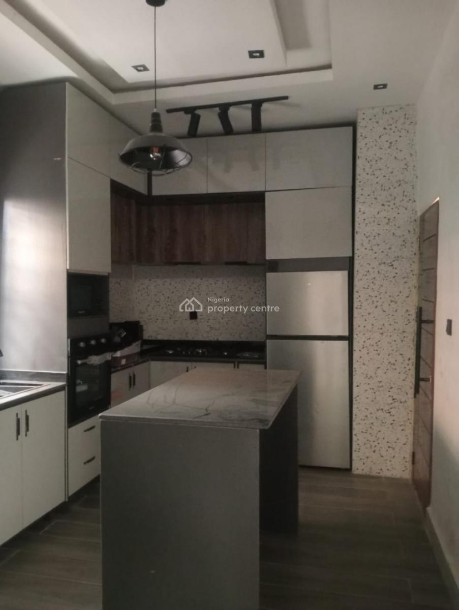 5bedroom Fully Detached Duplex  with C of O, Gra Phase 2, Magodo, Lagos, Detached Duplex for Sale