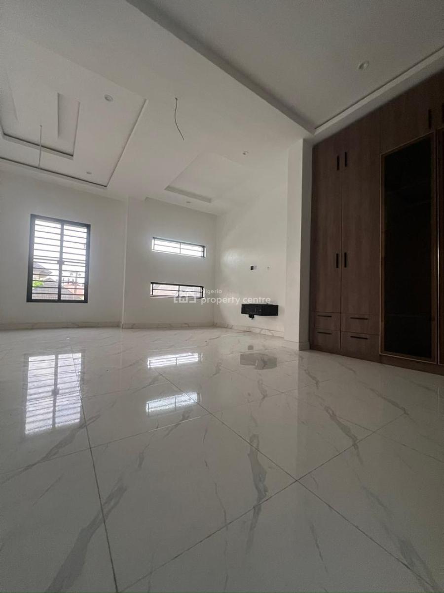5 Bedroom Fully Detached Duplex + 2 Master Bedrooms and Smart Features, Omole Phase 2, Ikeja, Lagos, Detached Duplex for Sale