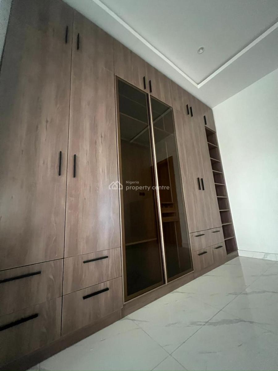 5 Bedroom Fully Detached Duplex + 2 Master Bedrooms and Smart Features, Omole Phase 2, Ikeja, Lagos, Detached Duplex for Sale