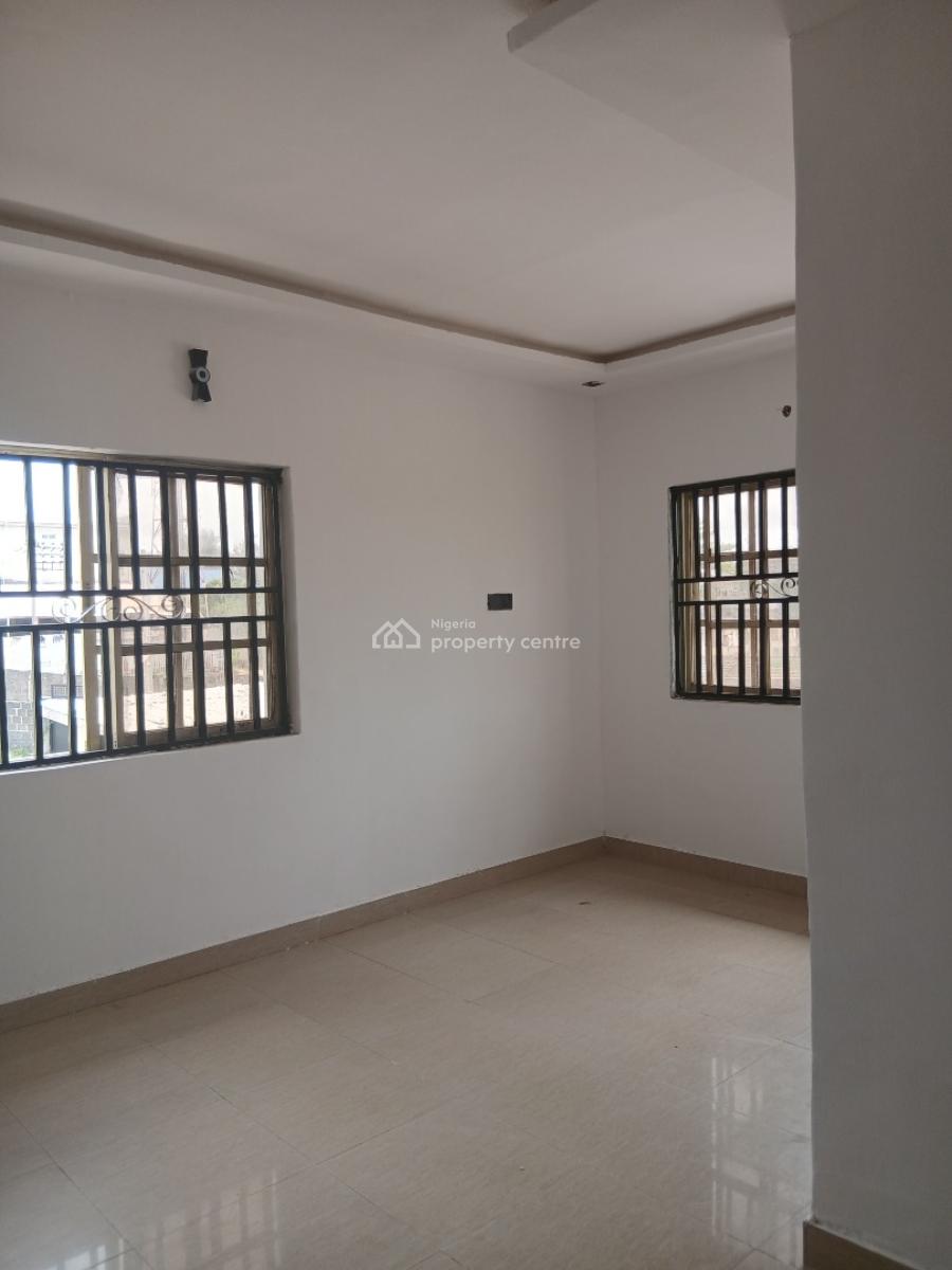 2 Bed Room Flat, Opposite Mayfair Garden Awoyaya, Lekki Expressway, Lekki, Lagos, Flat / Apartment for Rent