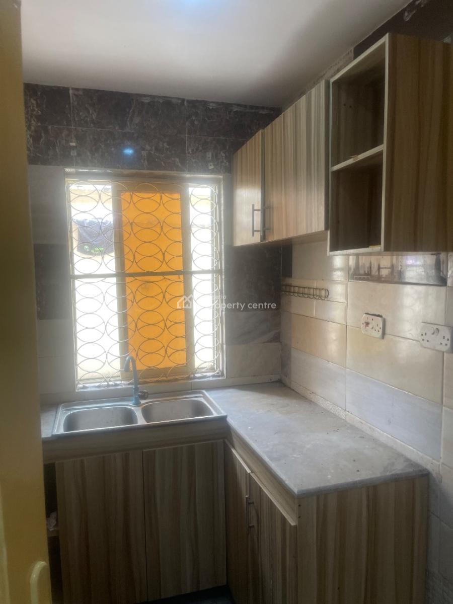 Well Maintained 2 Bedroom in a Call to Access Estate, Whitesand Estate, Ologolo, Lekki, Lagos, Flat / Apartment for Rent