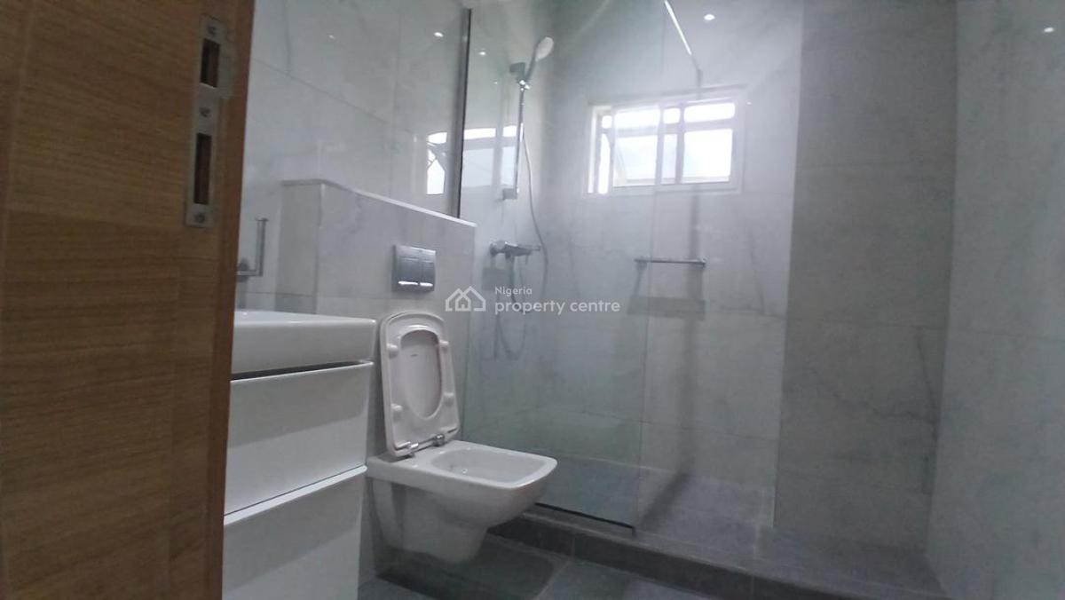 Semi-furnished 3-bedroom Flat with a Room Bq on The 5th Floor, Old Ikoyi, Ikoyi, Lagos, Flat / Apartment for Sale