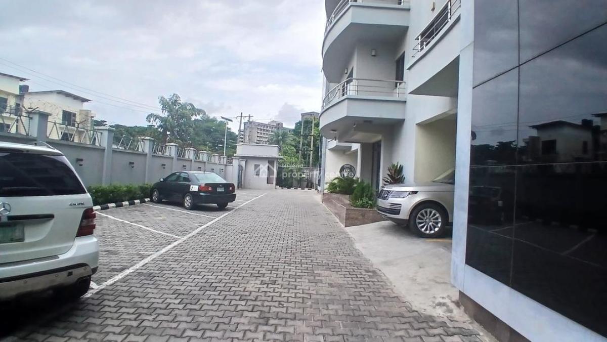 Semi-furnished 3-bedroom Flat with a Room Bq on The 5th Floor, Old Ikoyi, Ikoyi, Lagos, Flat / Apartment for Sale