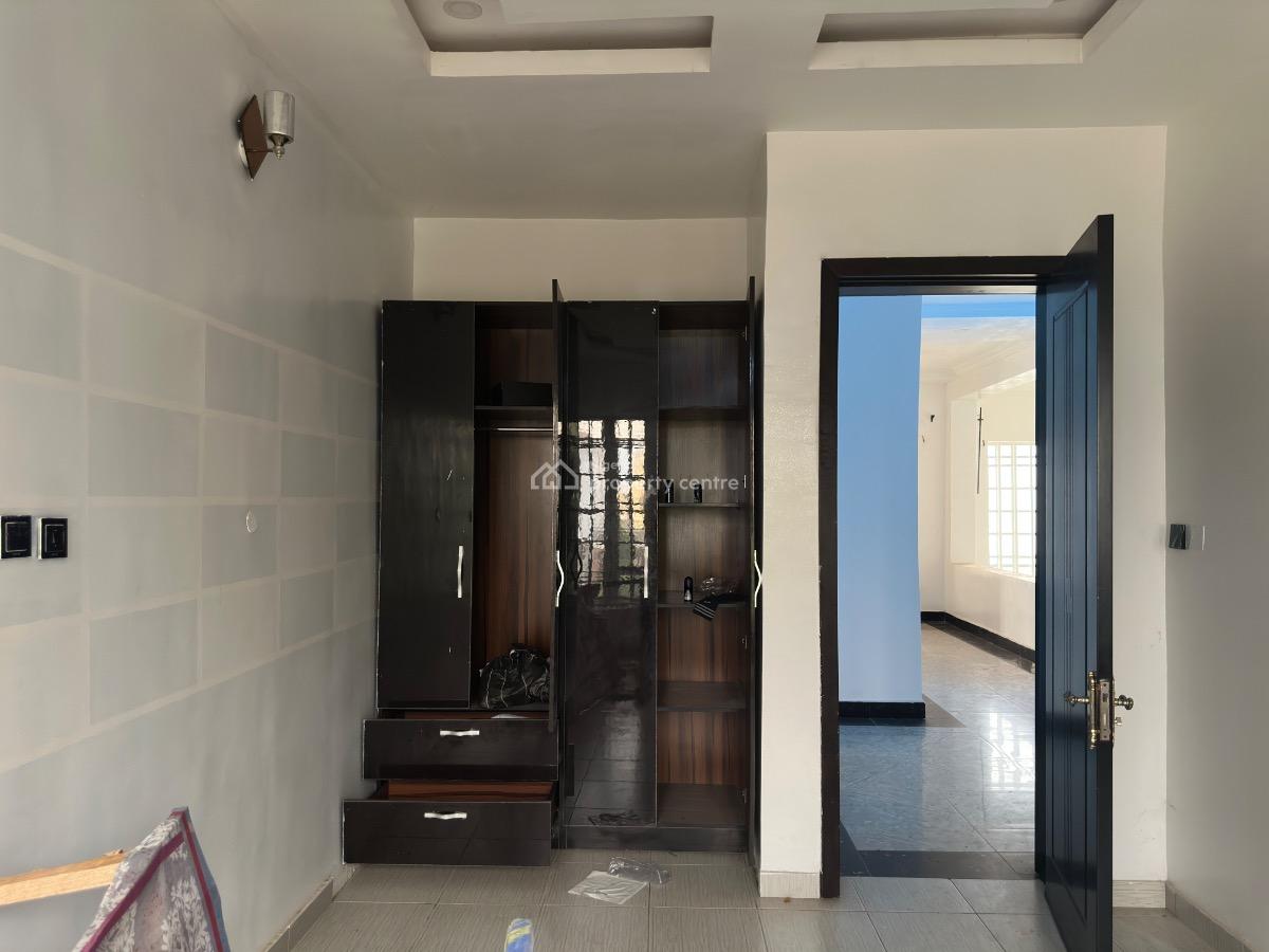 5 Bedroom Fully Detached Duplex with Bq & Pool, Cooplag Garden Estate, Orchid Road, Lafiaji, Lekki, Lagos, Detached Duplex for Rent