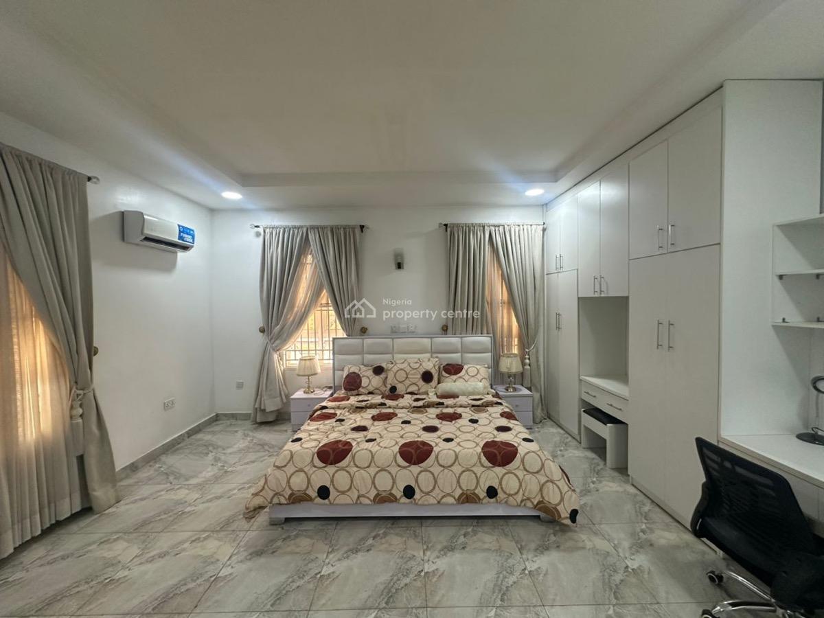 Serviced & Furnished 2 Bedroom Apartment, Tarred Road, Jahi, Abuja, Flat / Apartment for Rent