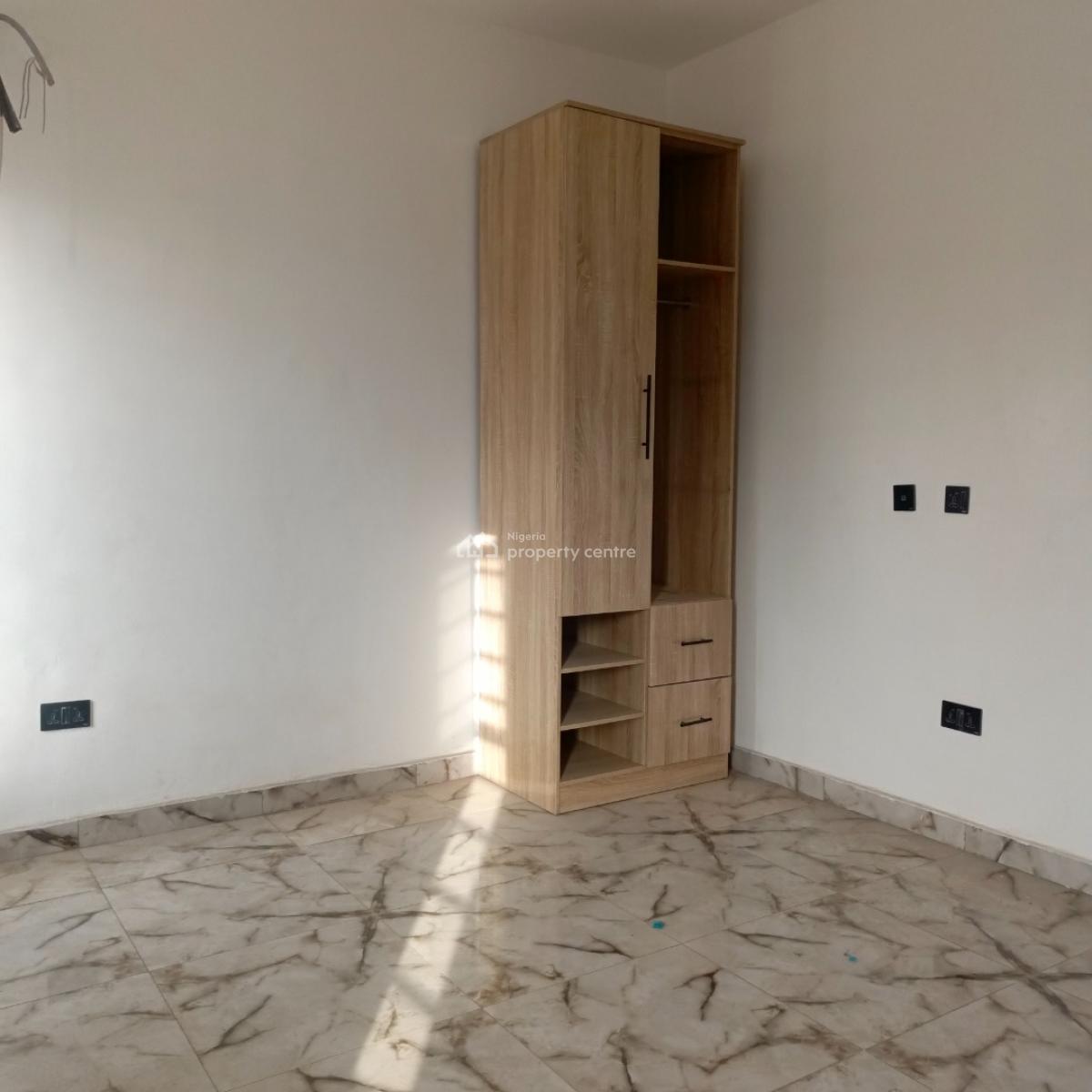 2 Bedroom Flat, Ologolo, Lekki, Lagos, Flat / Apartment for Rent