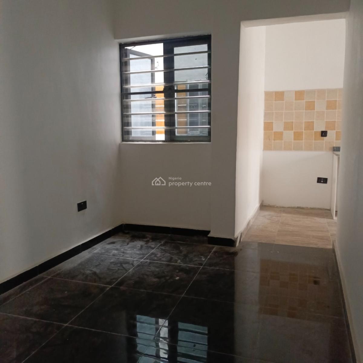2 Bedroom Flat, Ologolo, Lekki, Lagos, Flat / Apartment for Rent