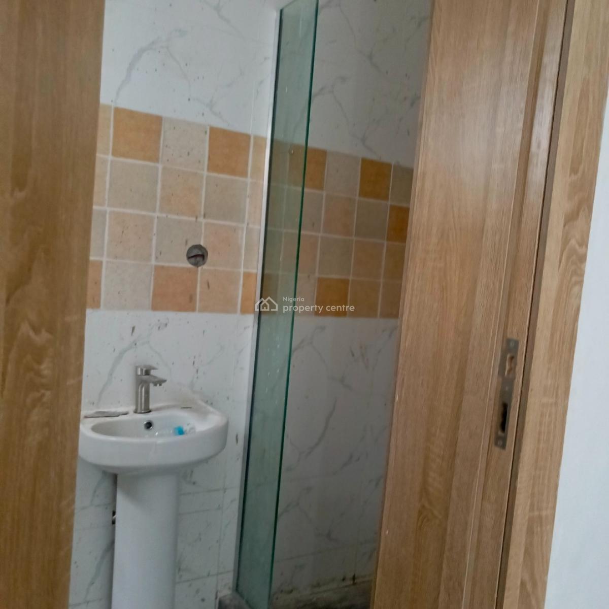 2 Bedroom Flat, Ologolo, Lekki, Lagos, Flat / Apartment for Rent