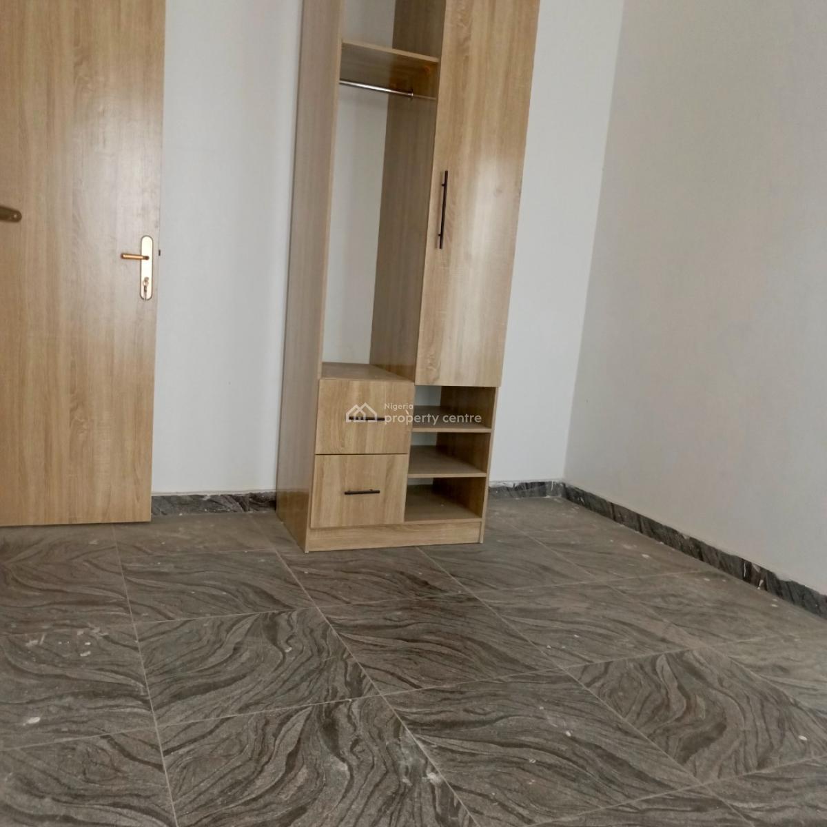 2 Bedroom Flat, Ologolo, Lekki, Lagos, Flat / Apartment for Rent