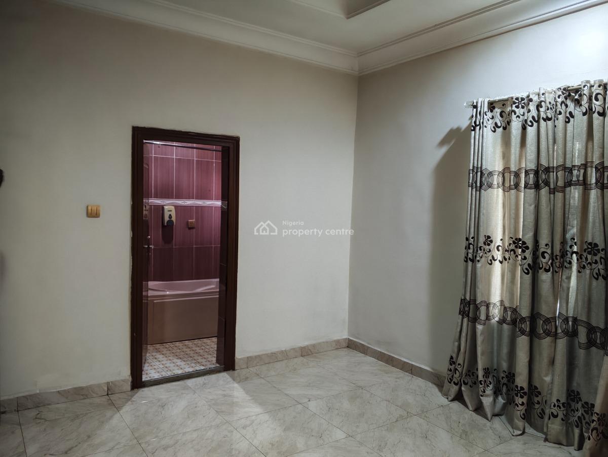 Self Contained Apartment, Justice Makwe Crescent, Area 1, Garki, Abuja, Self Contain (single Rooms) for Rent