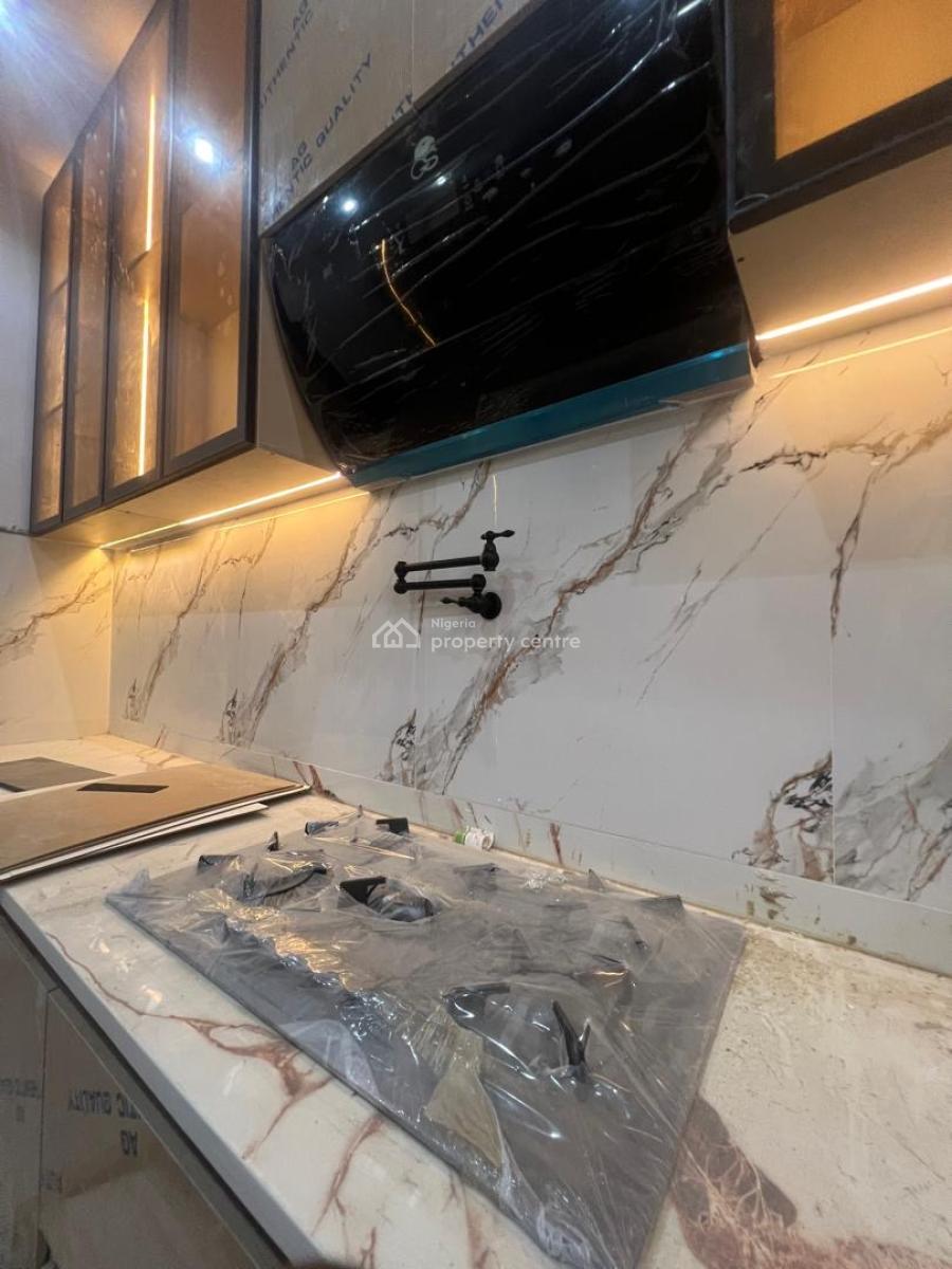 Exquisite 4 Bedroom Semi-detached Duplex + Bq with Modern Facilities, Omole Phase 1, Ikeja, Lagos, Semi-detached Duplex for Sale