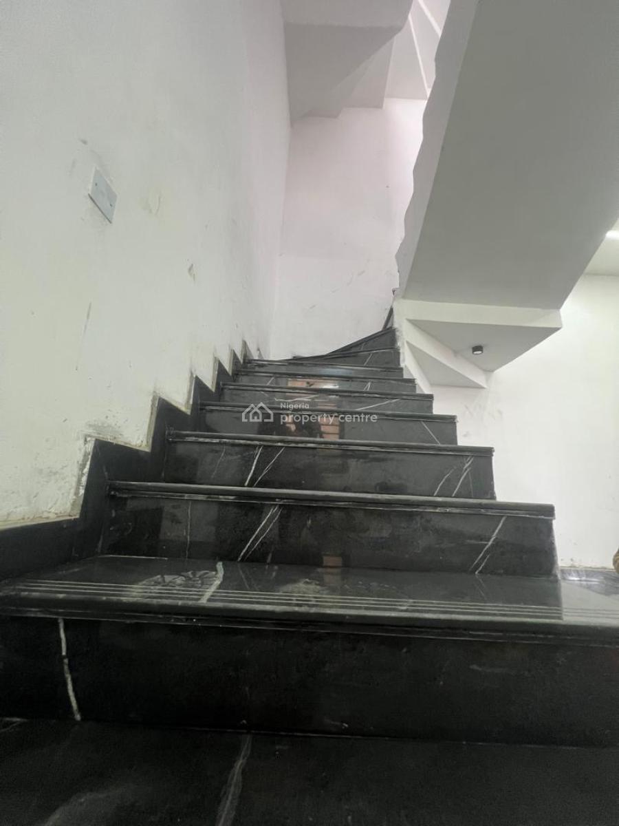 Exquisite 4 Bedroom Semi-detached Duplex + Bq with Modern Facilities, Omole Phase 1, Ikeja, Lagos, Semi-detached Duplex for Sale