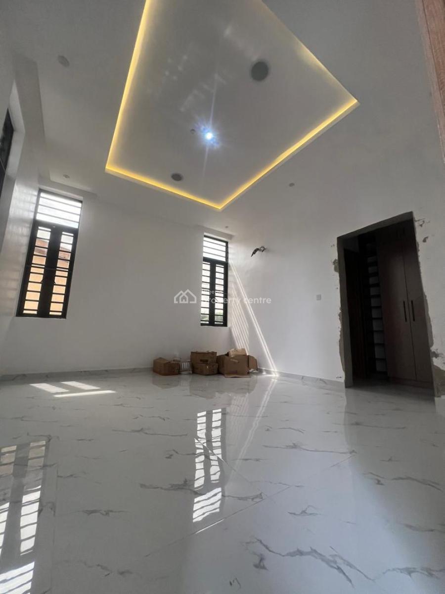 Exquisite 4 Bedroom Semi-detached Duplex + Bq with Modern Facilities, Omole Phase 1, Ikeja, Lagos, Semi-detached Duplex for Sale