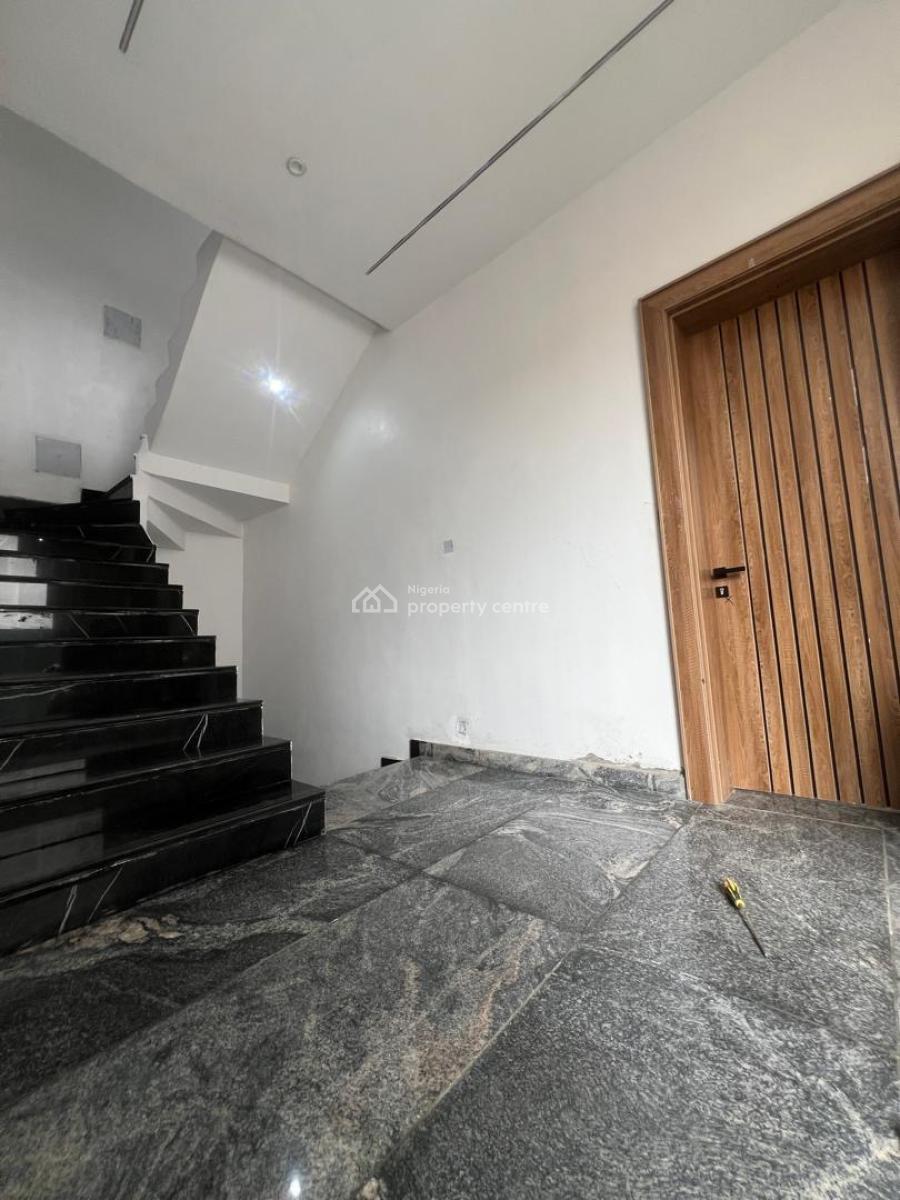 Exquisite 4 Bedroom Semi-detached Duplex + Bq with Modern Facilities, Omole Phase 1, Ikeja, Lagos, Semi-detached Duplex for Sale