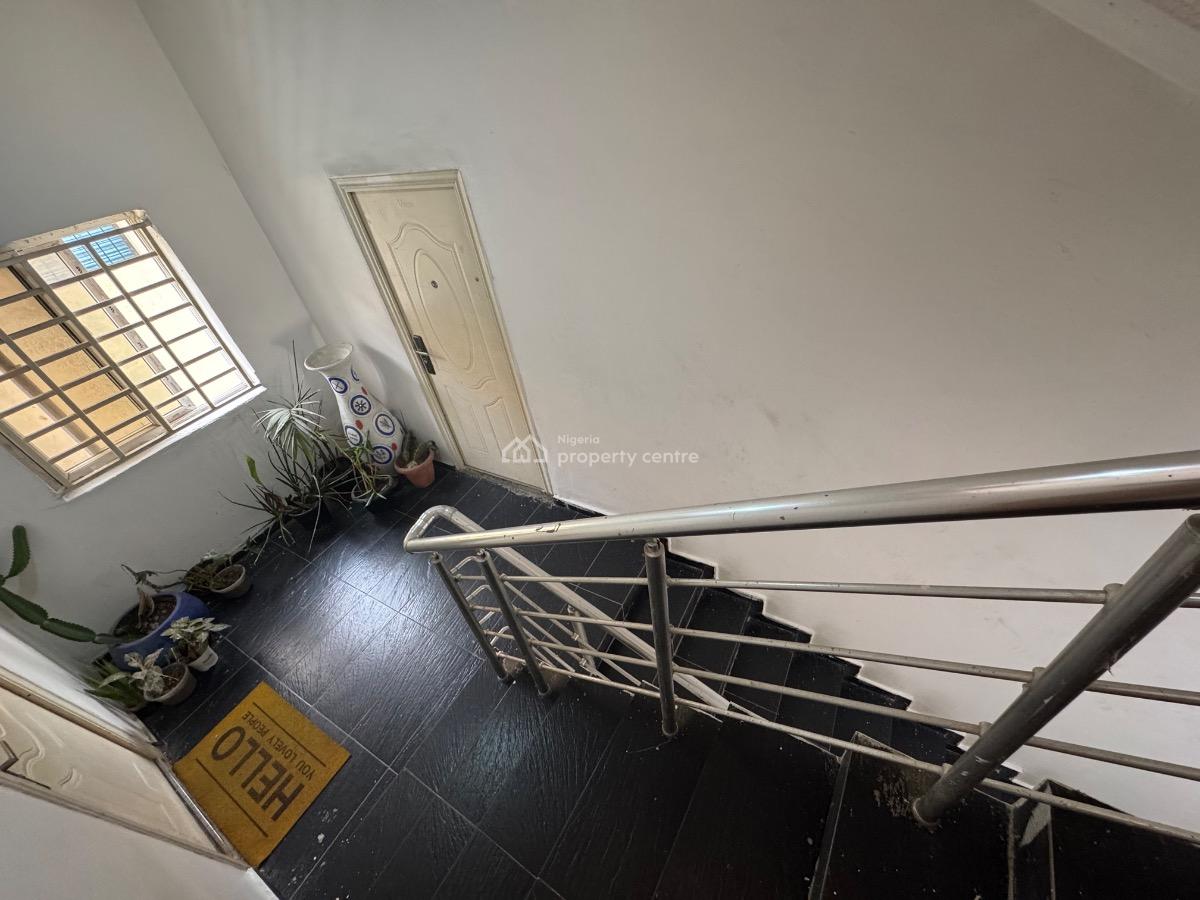 a Serviced 2 Bedroom Flat, Lekki Phase 1., Lekki Phase 1, Lekki, Lagos, Flat / Apartment for Rent